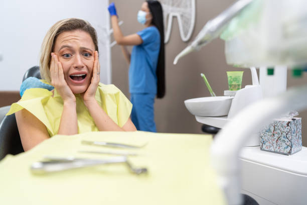 Best Urgent Tooth Repair  in Dillingham, AK